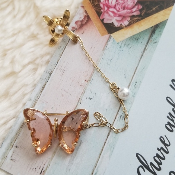 Long Tassel Pearl Pin Brooch - Picture 6 of 16